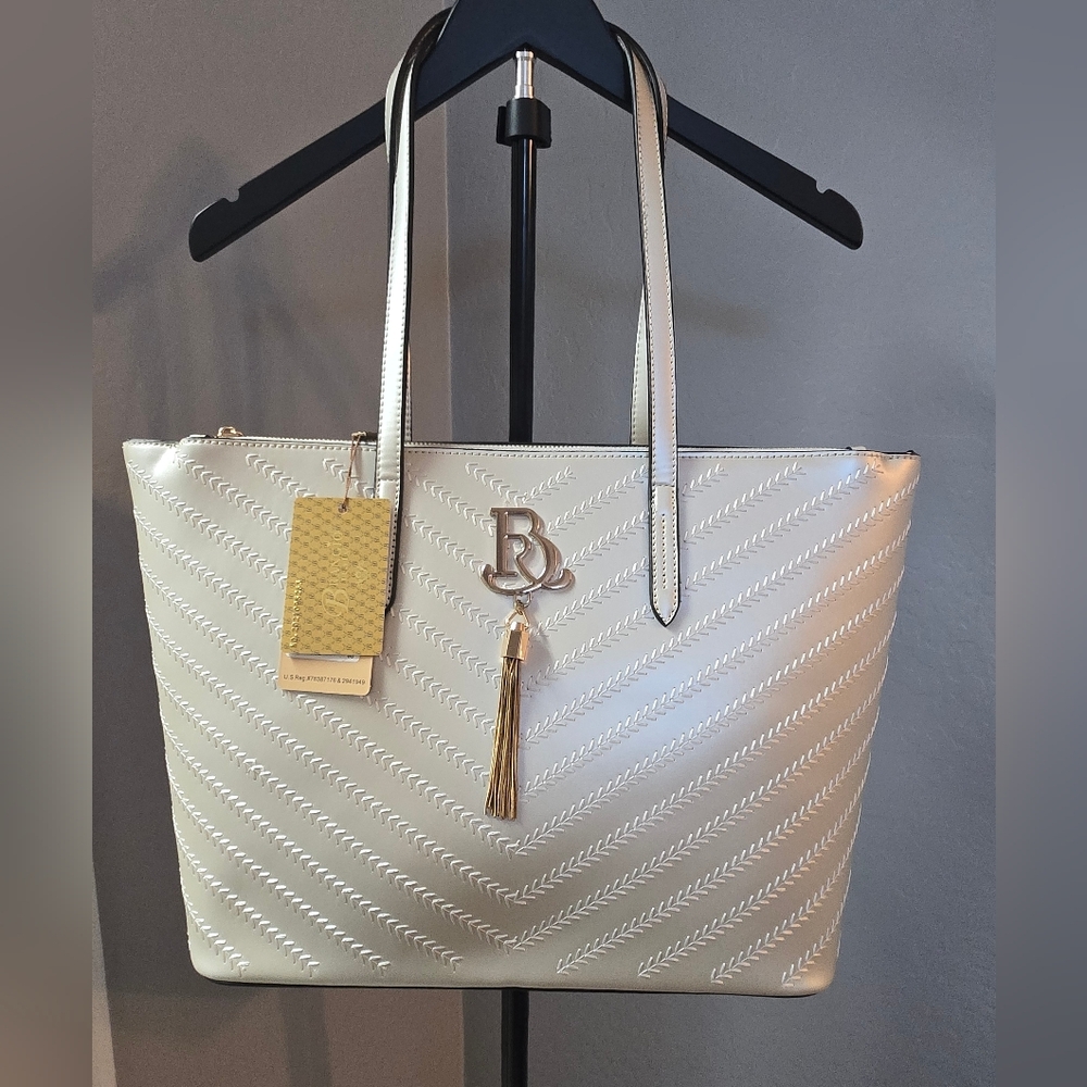 Bragio Italy Silver Embossed Tote Bag NWT